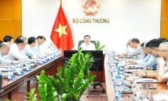 Bộ Công Thương đưa hai kịch bản đảm bảo nguồn cung xăng dầu cho năm 2023
