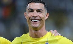 Ronaldo xin trọng tài hủy phạt đền, từ chối cơ hội ghi bàn