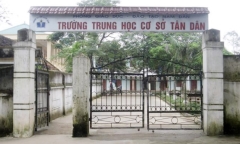Tạm giữ thầy giáo để làm rõ nghi vấn 'quan hệ' với học sinh lớp 9