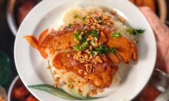 Đổi gió với xôi khâu nhục - món đặc sản lạ tai chỉ người sành ăn mới biết
