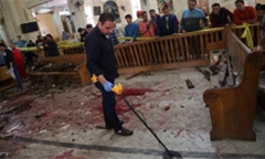 Nổ bom tại nhà thờ Cơ đốc giáo Ai Cập: Một sỹ quan cảnh sát thiệt mạng