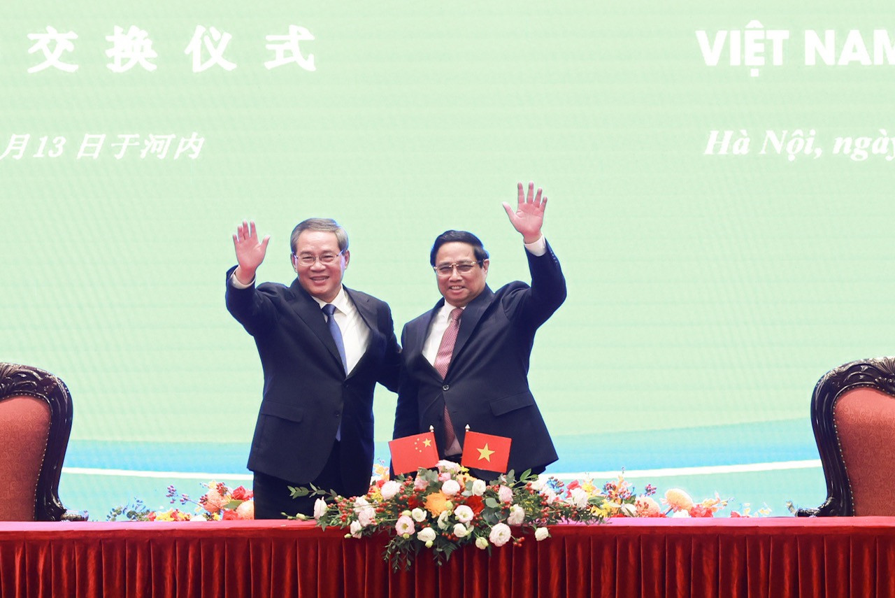 Thủ tướng Trung Quốc Lý Cường rời Hà Nội, kết thúc tốt đẹp chuyến thăm Việt Nam