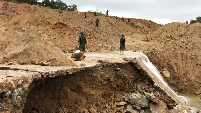 Sau 28 ngày mới tìm thấy thi thể nghi công nhân mất tích do sạt lở ở Rào Trăng 3