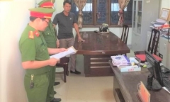 Sai phạm tại đề án trăm tỷ ở Nghệ An: 1 bị can chuyển tội danh 'Tham ô tài sản'