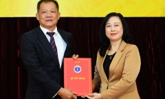 Tân giám đốc Bệnh viện Việt Đức chia sẻ kỷ niệm lần đầu theo cha đến viện