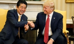 Tổng thống Trump tiết lộ cuộc điện đàm đặc biệt với Thủ tướng Nhật Abe