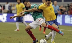 Dàn sao Brazil thua cay đắng chung kết Olympic