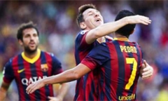 Messi kiệt sức, nôn khan ngay tại sân