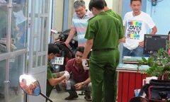 TP.HCM: Chủ tiệm chim cảnh bị 'khách hàng' đâm gục tại chỗ