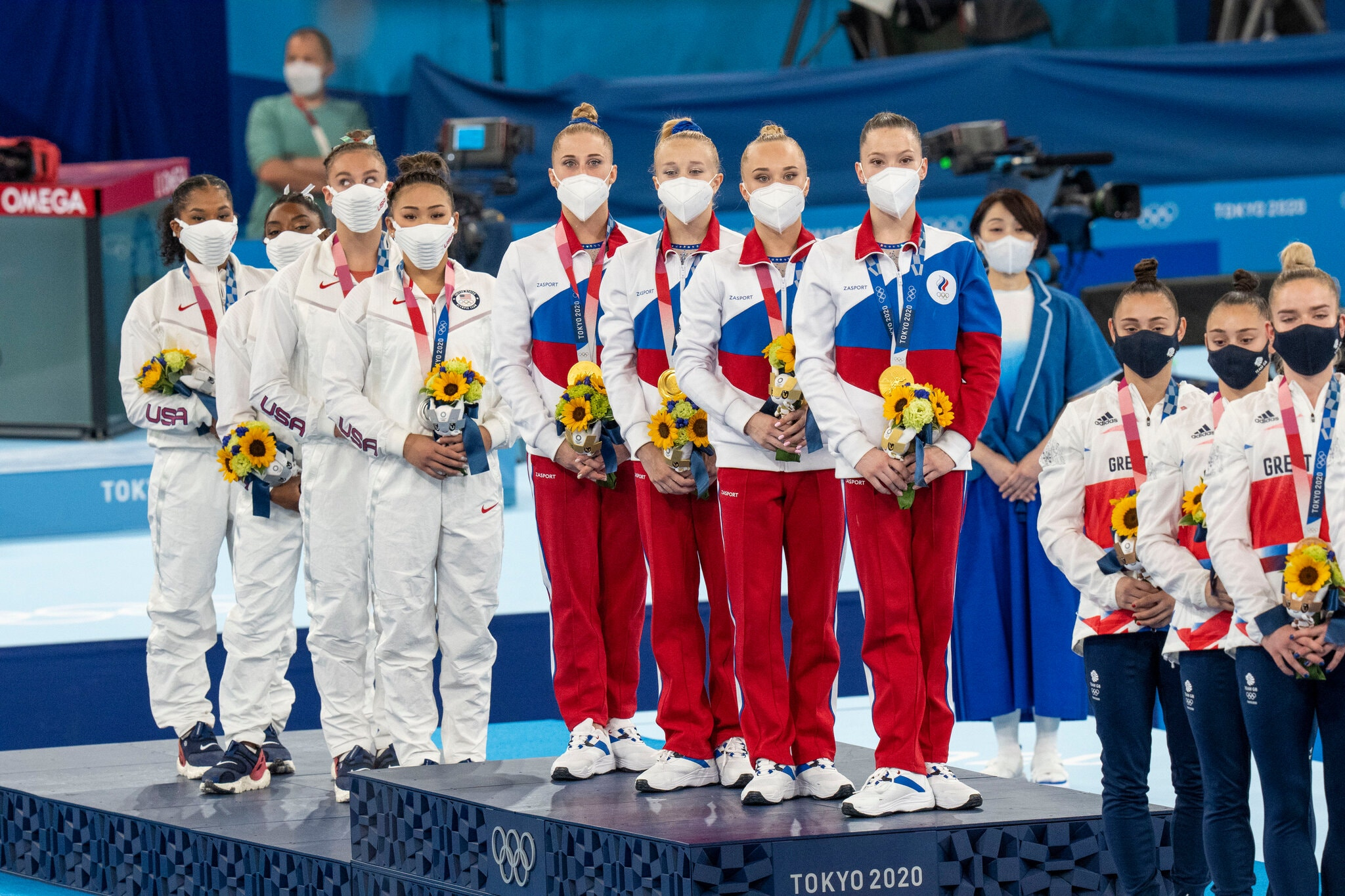 VĐV Nga vô địch Olympic, chẳng màng cấm ngăn từ IOC