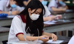 Hàng nghìn sinh viên bị đuổi học mỗi năm: Lỗi tại ai?