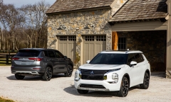 Mitsubishi Outlander 2022 lộ diện với thiết kế mới