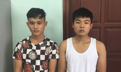2 thanh niên rủ nhau chặn xe cướp tài sản ở Hà Nội