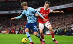 Arsenal bị cầm hòa, Man City có cơ hội thu hẹp khoảng cách