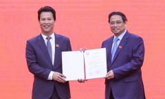 Thủ tướng trao quyết định bổ nhiệm tân Bộ trưởng Tài nguyên và Môi trường