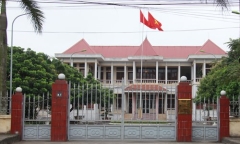 Cả nhà làm quan: Phó Thủ tướng Trương Hòa Bình yêu cầu kiểm tra làm rõ