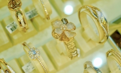 Giá vàng hôm nay 7/12: Quay đầu tăng nhẹ