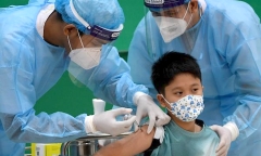 Chuẩn bị tiêm vaccine ngừa COVID-19 cho trẻ dưới 5 tuổi