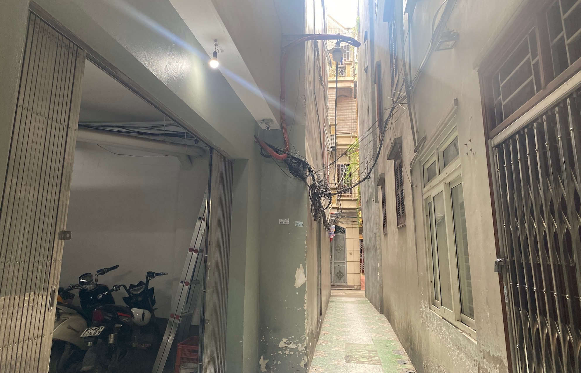 Bên trong những chung cư mini nguy cơ chết người nếu hỏa hoạn ập đến