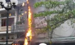 Hàng loạt cột điện liên tiếp phát nổ ở Quảng Ninh