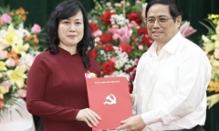 Bà Đào Hồng Lan giữ chức Quyền Bộ trưởng Y tế