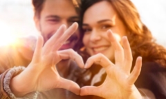 Chuyên gia lý giải vì sao chồng yếu sinh lý nhưng tối nào cũng đòi gần gũi vợ
