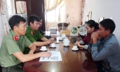 Triệu tập 2 phụ nữ ở Hà Tĩnh đăng tin sai sự thật cứu trợ lũ lụt