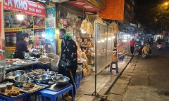 Hà Nội cho phép 3 công ty thuê hè phố quận Hoàn Kiếm để kinh doanh hàng ăn uống