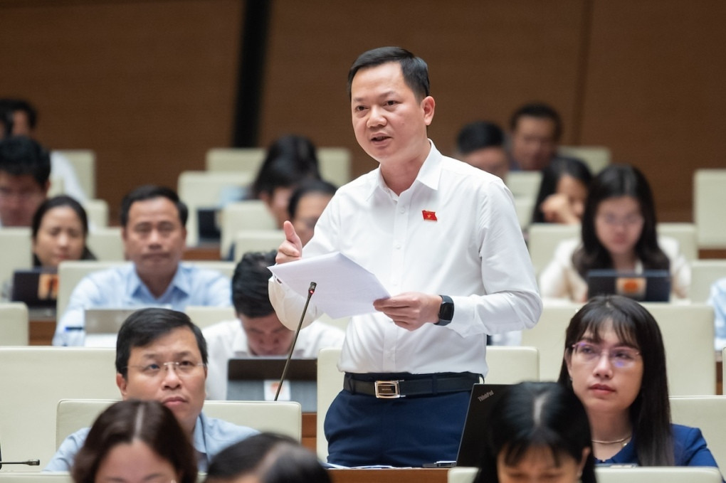 Quốc hội đề nghị những người được lấy phiếu tín nhiệm khắc phục hạn chế