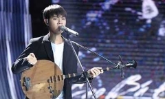 Video: Cháu nội 7 đời của Cao Bá Quát kể 'Truyện Kiều' bằng âm nhạc