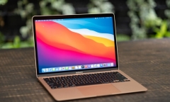 Nên mua chiếc Macbook nào trước thềm Apple mở bán sản phẩm mới?