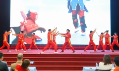 Đội tuyển võ gậy quốc gia tiếp nhận trang bị tài trợ từ FPT Polytechnic