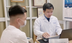 Hôn người lạ khi đi bar, người đàn ông mắc sùi mào gà