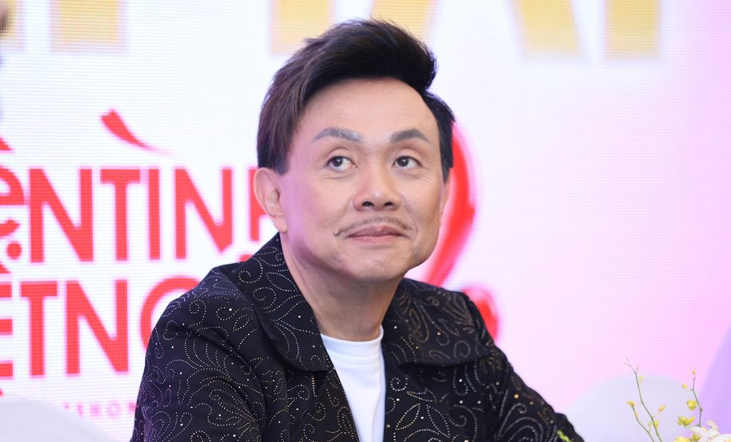 Viếng Chí Tài, ca sĩ Hà Phương góp 50 nghìn USD vào quỹ từ thiện mang tên ông