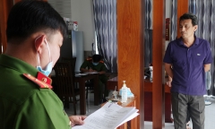 Liên quan vụ án buôn lậu, cán bộ hải quan An Giang bị bắt