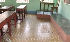 Nam sinh lớp 10 đâm chết bạn học trong giờ ra chơi