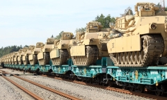 Mỹ tự tin M1A1 có thể đánh bại xe tăng của Nga