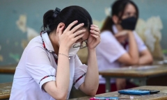 Sĩ tử sốc khi ĐH Khoa học Xã hội và Nhân văn bỏ khối C vào phút chót