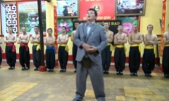 Cộng đồng mạng Thái Lan chế giễu võ công truyền điện phái Nam Huỳnh Đạo