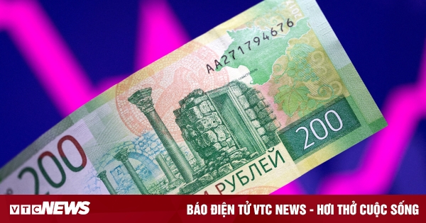 Đồng rúp trở thành đơn vị tiền tệ chính thức của các vùng mới sáp nhập ...