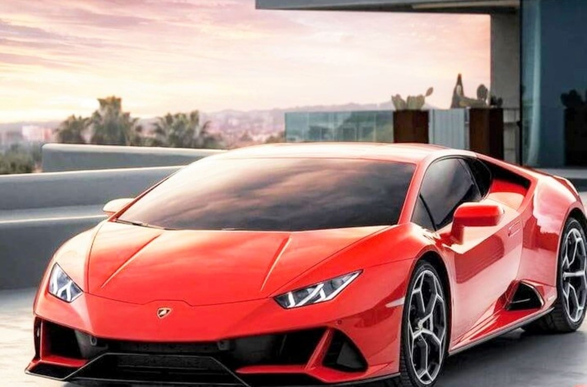 Lộ lý do siêu xe Lamborghini Huracan bị 'bỏ rơi' ngoài cảng Tiên Sa hơn 5  tháng