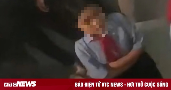 Làm rõ clip nữ sinh ở Huế đánh bạn trước sự cổ vũ của nhiều người