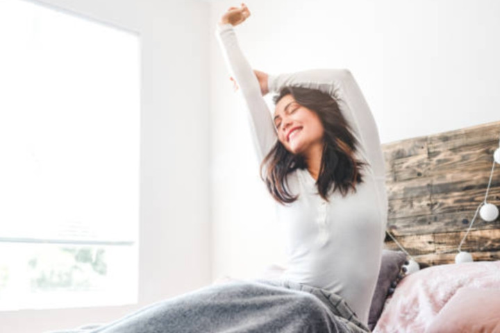 Làm sao để thức dậy sớm mà không mệt mỏi?