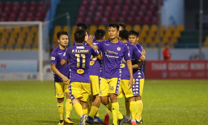 Trực tiếp Than Quảng Ninh 0-4 Hà Nội FC: Quang Hải, Văn Quyết ghi bàn