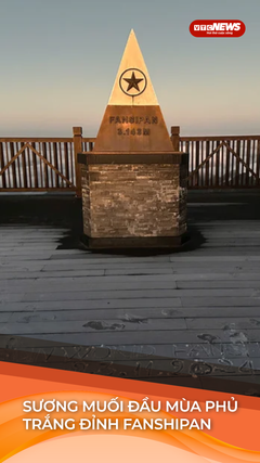 Lào Cai: Sương muối đầu mùa phủ trắng đỉnh Fanshipan 