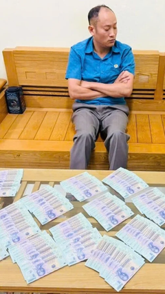 Chủ tịch phường ở Bắc Giang nhận hối lộ tại phòng làm việc