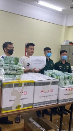 Trinh sát mật phục, bắt gọn nhóm mang 5 bao tải ma túy 'quẳng' trước sân Mỹ Đình