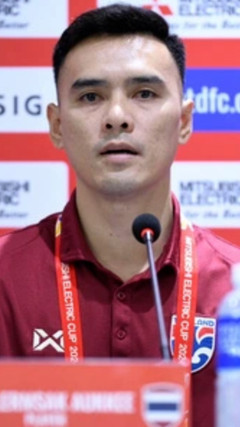 Tuyên bố 'không biết Xuân Son là ai', hậu vệ Thái Lan trả giá đắt