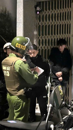 Mang hung khí đi hỗn chiến, 2 nhóm thanh thiếu niên ở Đà Nẵng bị bắt giữ 