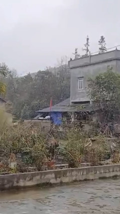 Xuất hiện tuyết rơi ở Hà Giang